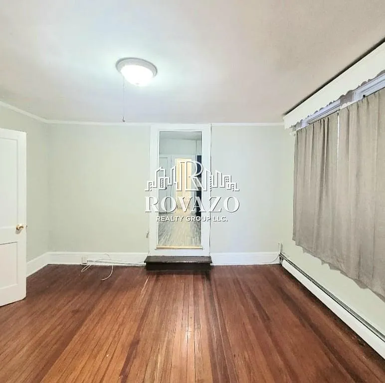 Building Photo - 110-112 Eastern Pkwy #3LL