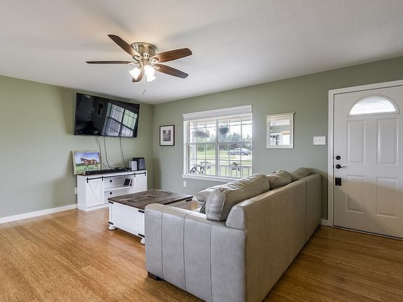 5th image of 339 Meadow Ln
