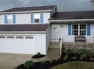 8720 Valley View Cir, Erie, PA 16509