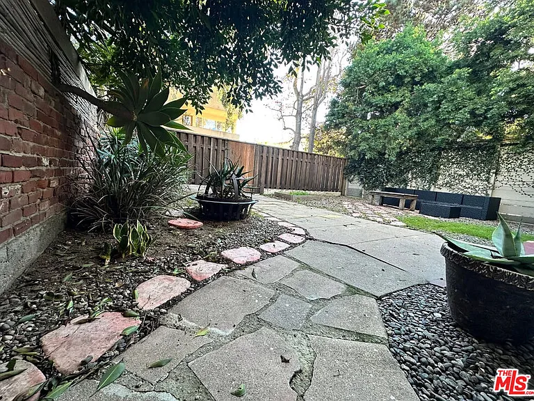 49 Dudley Ave — Photo 33