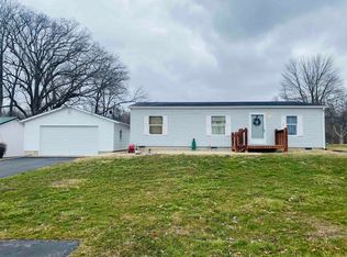 1429 Vinegar Hill Rd, Bedford, IN 47421