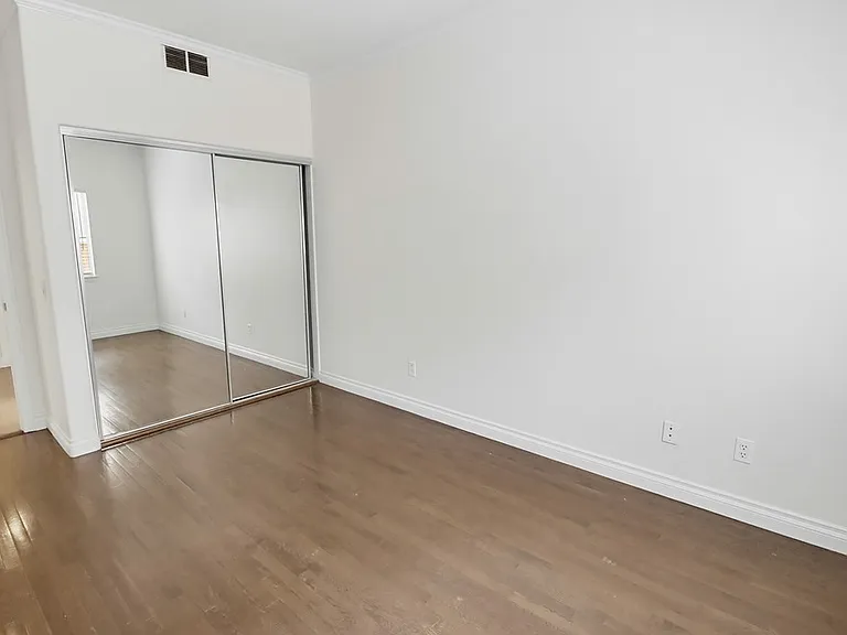 1100 Corrales Ln — Photo 10