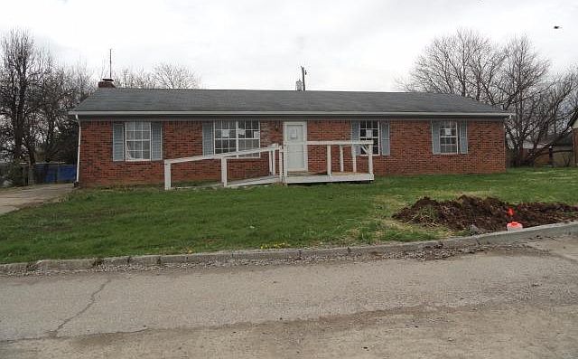1st image of 45 Kingsbury Ln