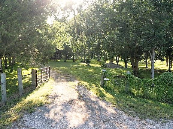 2nd image of 6114 County Road 42