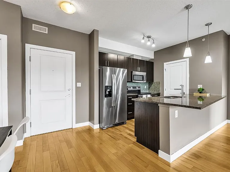 NW Millrise Dr SW — Photo 9