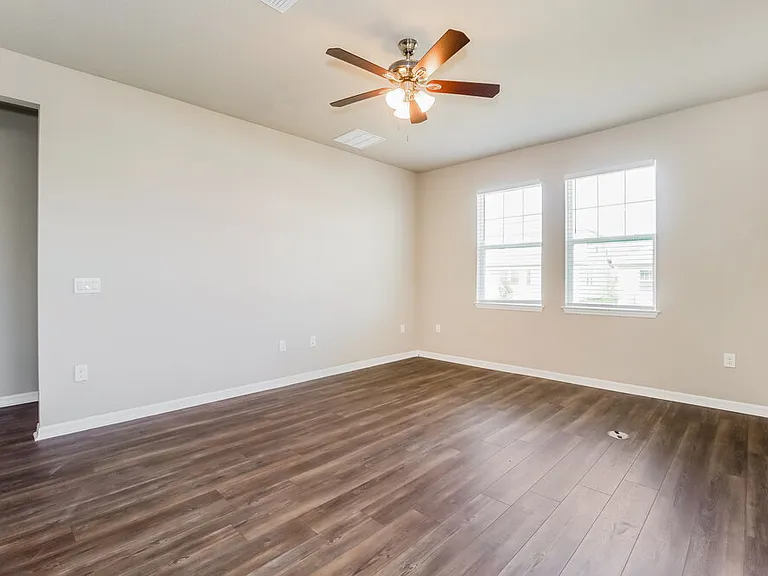 2275 Raven Ridge Rd — Photo 4
