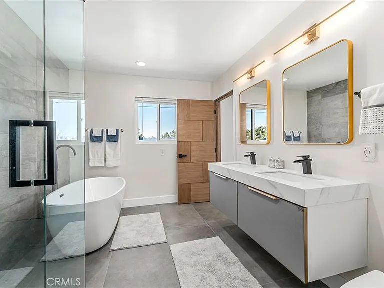 60468 Latham Trl — Photo 19