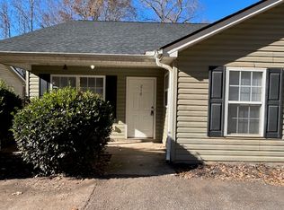 216 W Reedy Fork Rd, Seneca, SC 29678