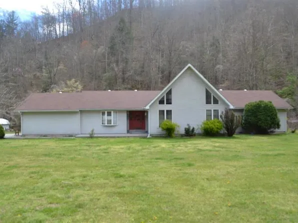 13512 S Highway 421, Manchester, KY 40962