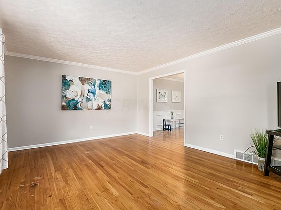 5th image of 1889 Greenglen Ct