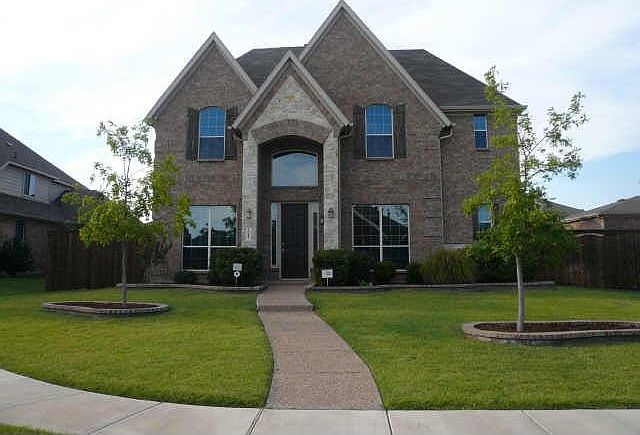 1st image of 1042 Marquette Dr