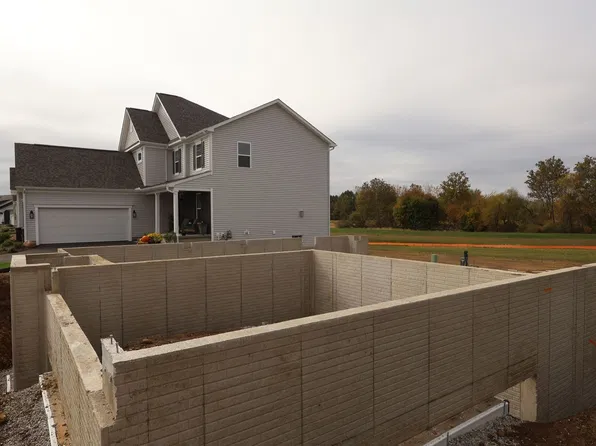 337 Osprey Dr, Galena, OH 43021