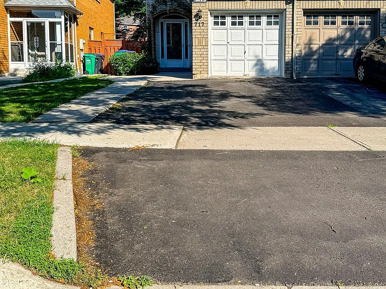 717 Mirage Pl — Photo 3