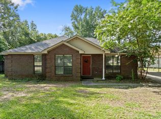 99 Pecan Cir, Millbrook, AL 36054
