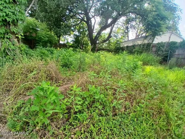 110 McNary St, Broussard, LA 70518