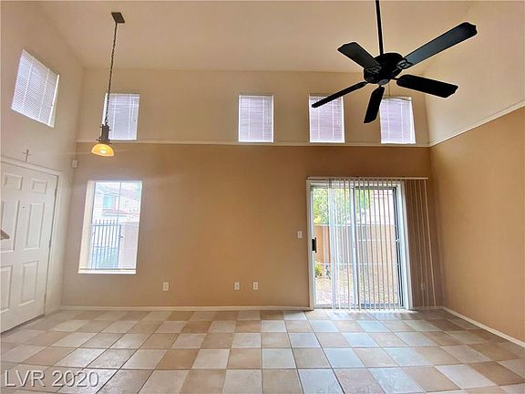4th image of 9556 Belle Rich St