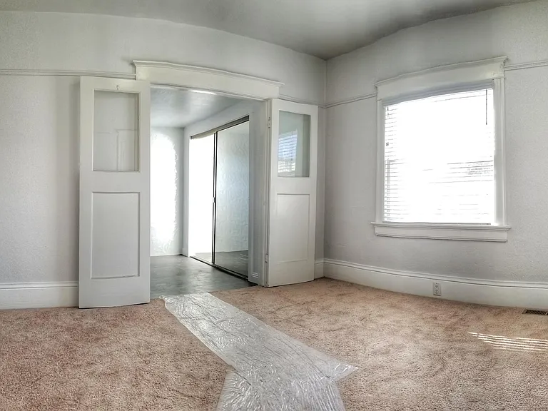 1229 C St — Photo 12