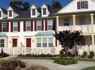 877 Fitzgerald Ave, Ventura, CA 93003