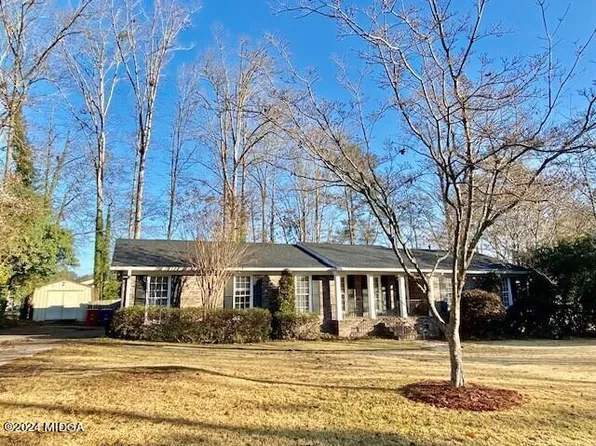 1040 Underwood Dr, Macon, GA 31210