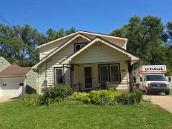 3422 Concordia Dr, Sioux City, IA 51104