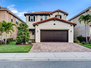 10135 Grand Oak Cir, Saint Petersburg, FL 33708