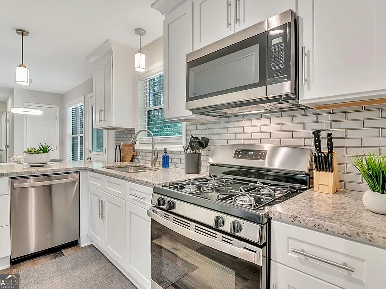 2145 Lindley Ln NW — Photo 13