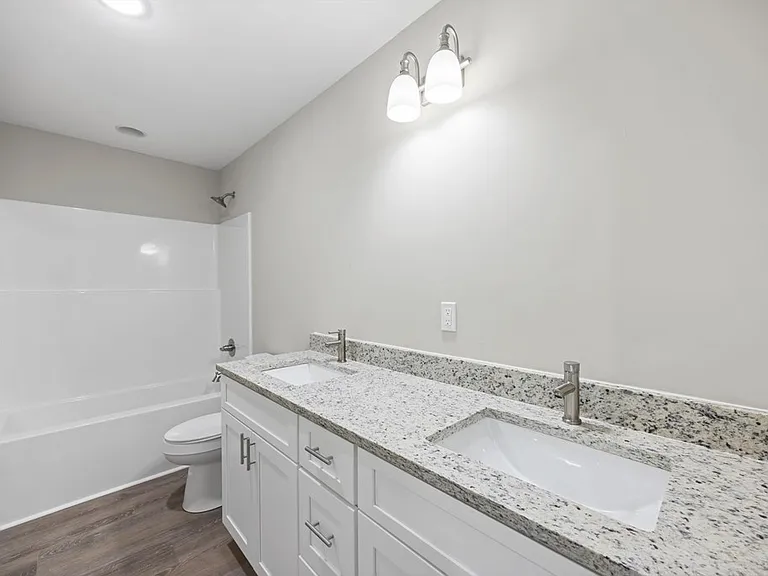 63 Maddox Ln — Photo 32