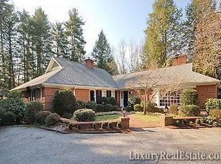 87 Forest Rd, Asheville, NC 28803