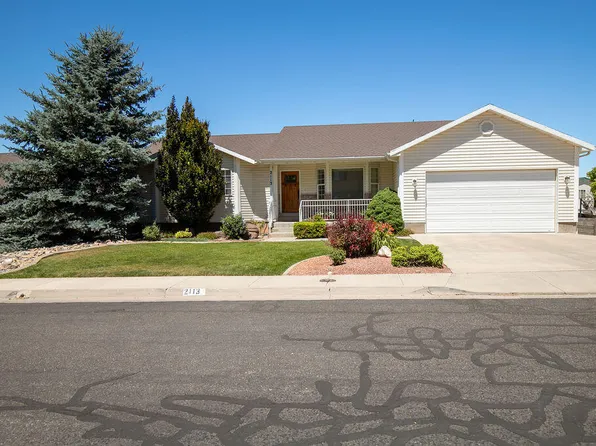 2113 N Buckboard Dr, Cedar City, UT 84721