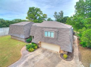 1879 Rolling Hills Dr, Norman, OK 73072