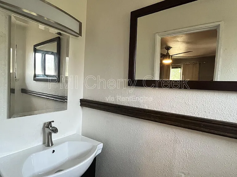 12517 E 31st Ave — Photo 31