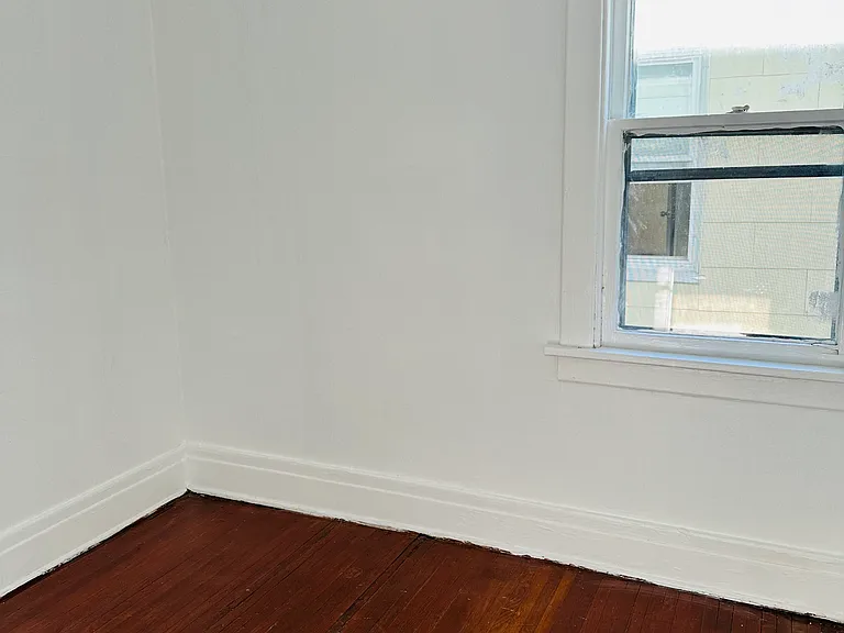 443 Lisbon Ave #2 — Photo 3