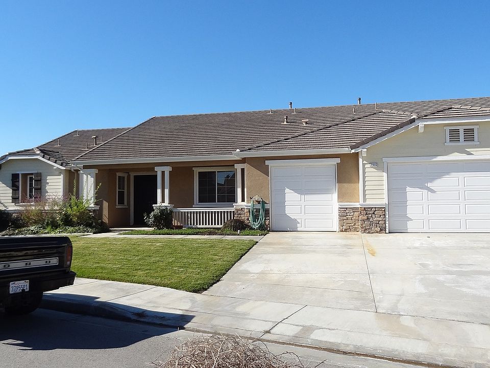 Beautiful 1 Story Cul-De-Sac Home in an Excellent Neighborho