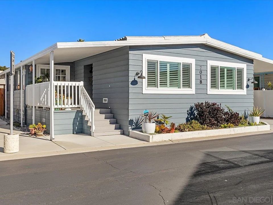 1st image of 7018 San Carlos St #60