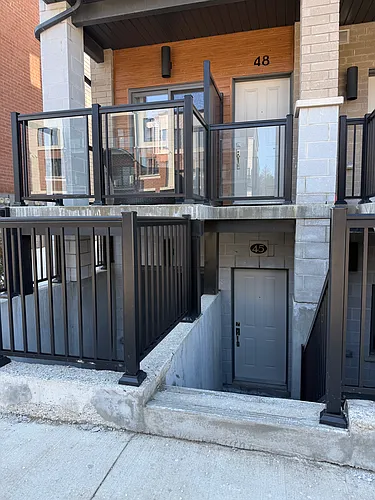 25 Isherwood Ave Photo 1