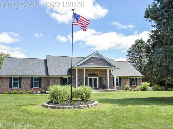 7650 Owosso Rd, Fowlerville, MI 48836