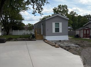 21 Maple Ln #21, Manteno, IL 60950