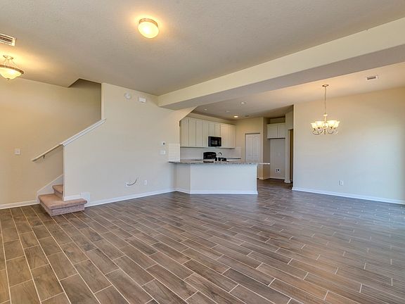 4th image of 1729 Arbor Knot Dr