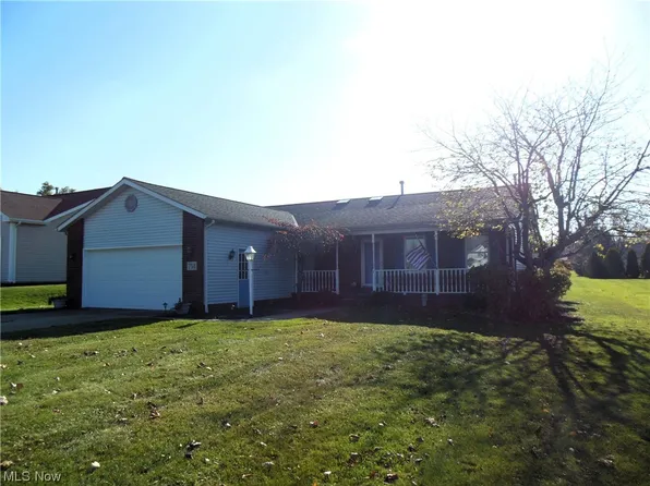 754 Timber Ln, Geneva, OH 44041