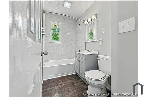 833 Amye St Photo 1