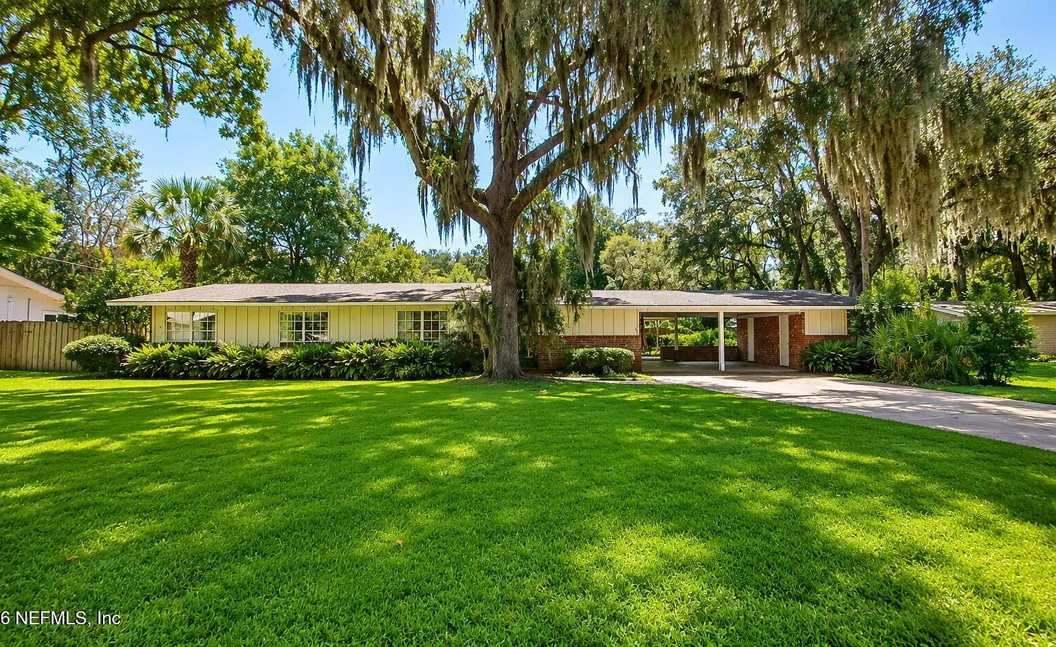 3 bed, 2.0 bath, 1522 sqft, $3,000 — Photo 1