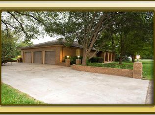 3403 River Bend Rd, Manhattan, KS 66502