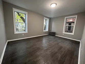 Rented by Bruma Realty LLC