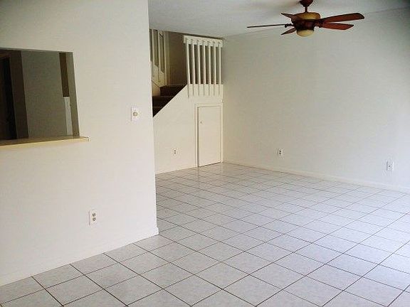 4th image of 8032 NW 29th St #7