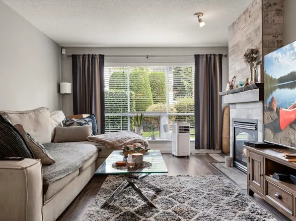 33280 E Bourquin Cres #102, Abbotsford, BC V2S 7K2