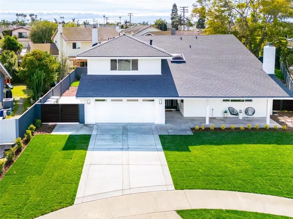 7032 Starlight Cir, Huntington Beach, CA 92647