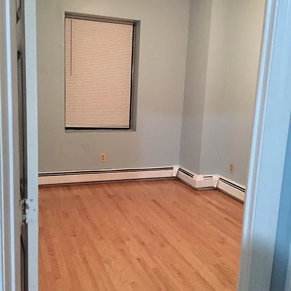 3146 Washington St #1 — Photo 2