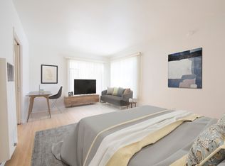 729 Gayley Ave #303, Los Angeles, CA 90024