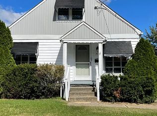 719 Notre Dame Ave, Cuyahoga Falls, OH 44221
