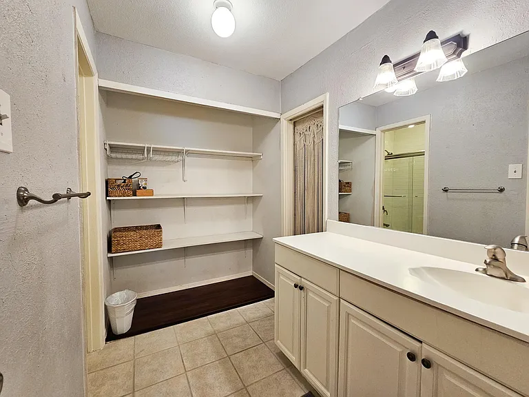 5981 Arapaho Rd #1506 — Photo 11